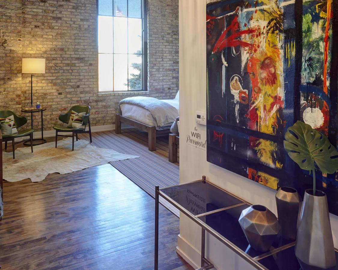 Kinn Guesthouse Bay View 밀워키 외부 사진