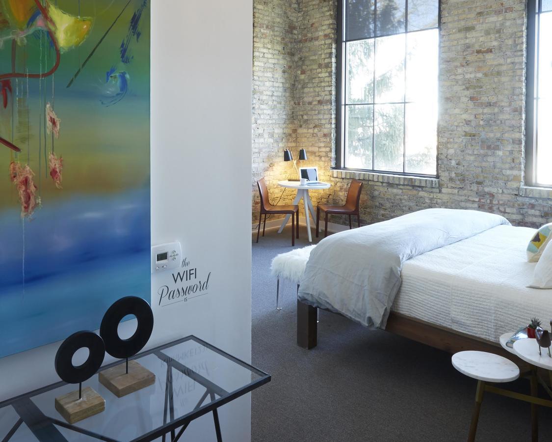 Kinn Guesthouse Bay View 밀워키 외부 사진